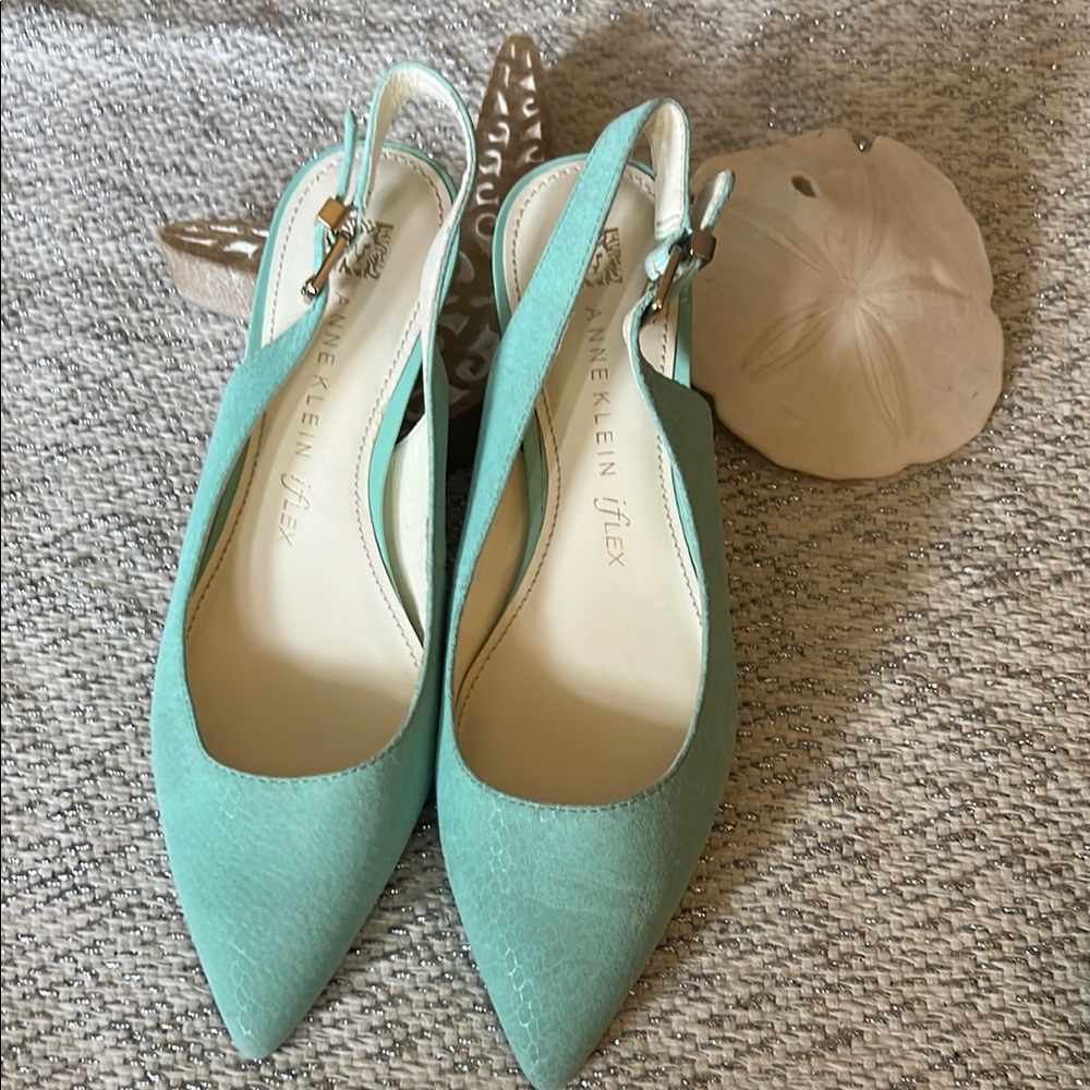 Anne Klein Green Slingback Suede Heels